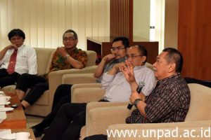 wagubjabar-rektorunpad