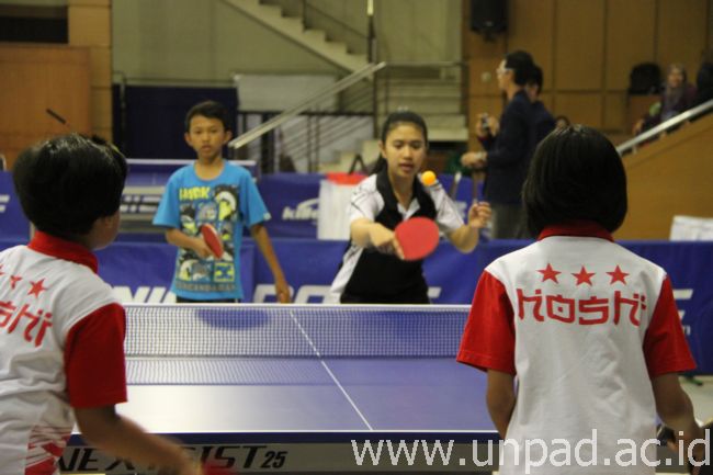 Penyelenggarakan Kejuaraan Tenis Meja "Unpad Open" tahun lalu (Foto: Dadan T.)*