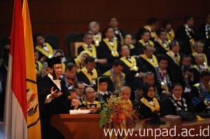 Humas Unpad_2013_12_12_000323