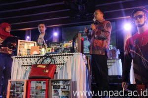 Humas Unpad_2013_12_23_003460