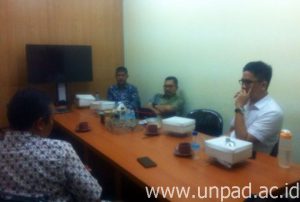 Suasana diskusi dengan Direktorat Pengembangan Bisnis IPB *