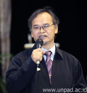 Dr. Abu Sufyan, M.Hum.