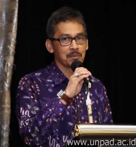 Yuyu Yohana Risagarniwa, M.Ed.,PhD.