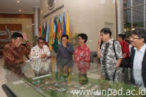 humas unpad 2015_12_01 EOS 7D 17_14_45 00078997