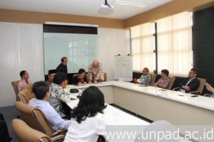 humas unpad 2015_12_03 EOS 7D 09_58_56 00079163