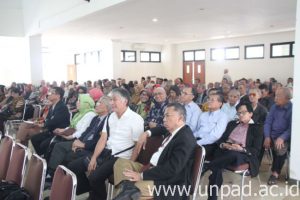 Rapat Gurubesar 2 -Tedi