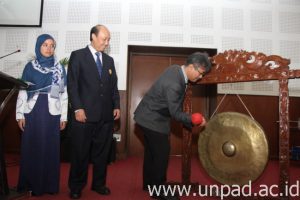 seminar-keperawatan-2-tedi