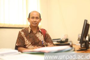 humas-unpad-_2014_04_01_00001113