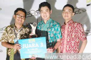 Tim Unpad pada Debat Isu Ekonomi Nasional di UNY 